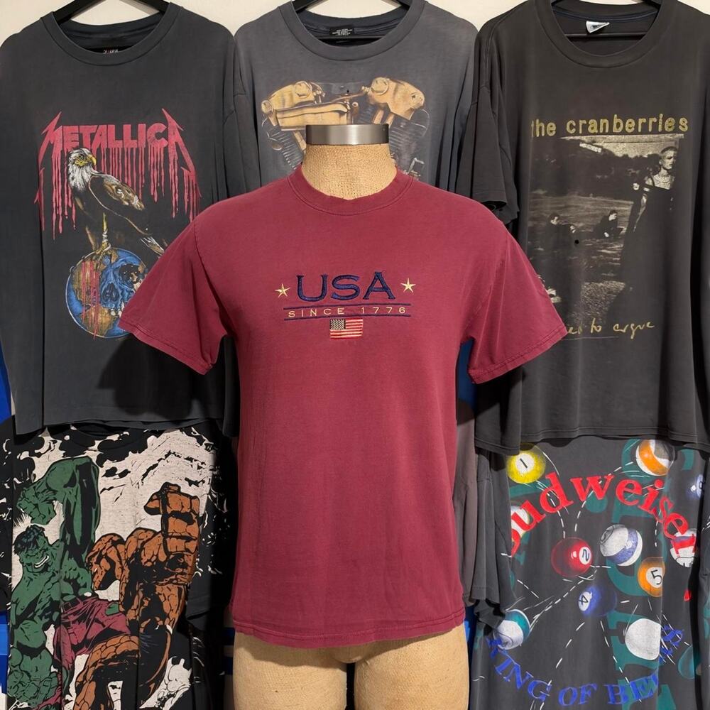 Vintage 2000s usa t shirt